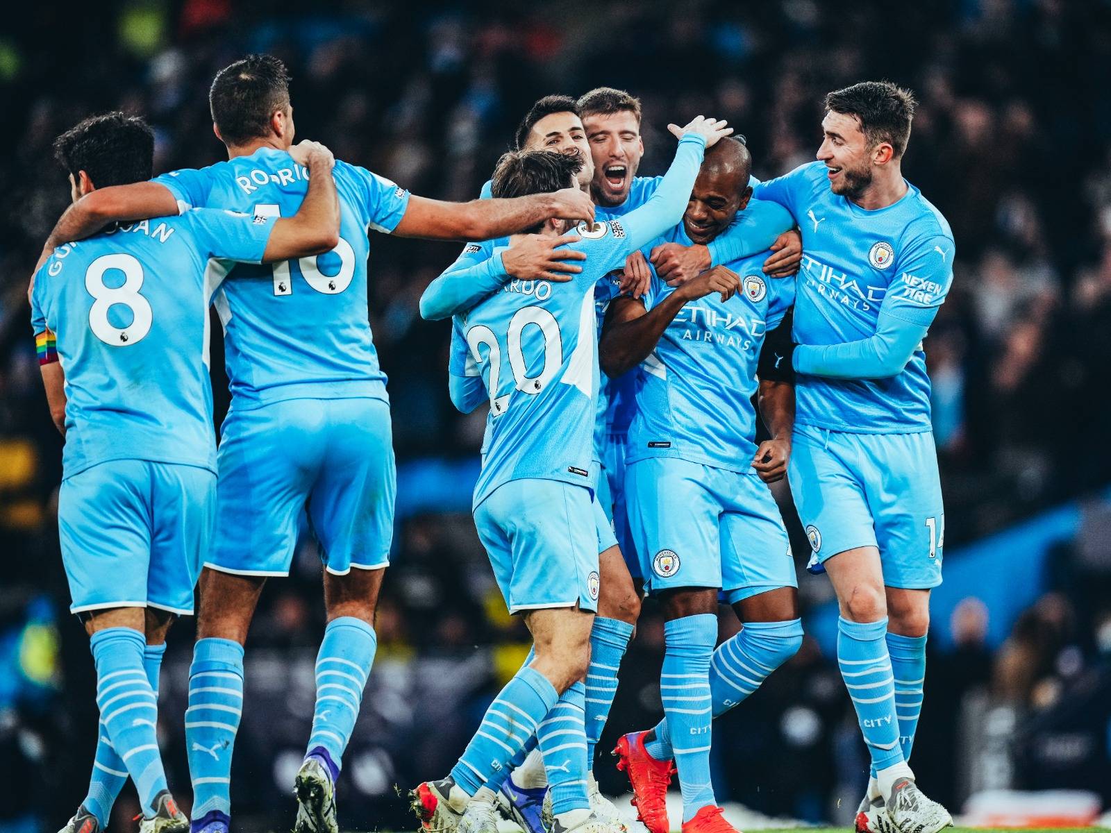 包含今夜曼城备战葡超清晨波士顿凯尔特人备战欧联，今夜费城76人复出首秀直接炸裂的词条